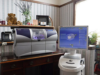 CEREC machine and console