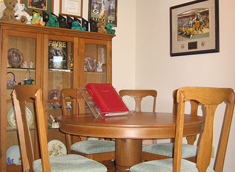 Gillett Dental Care consult table